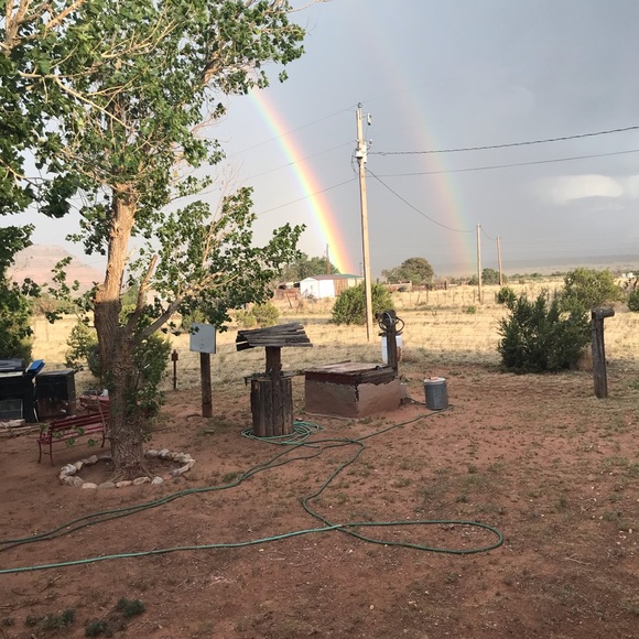 Meet your Posher, Peter Sisneroz Jr - Picture 4 of 6